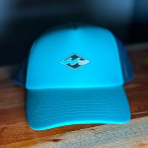 Billabong trucker hat snap back new with tags